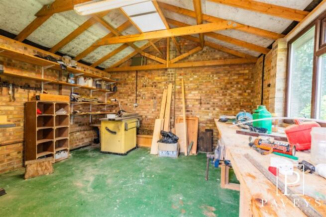 DETACHED WORKSHOP/STUDIO