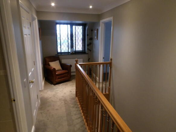 Photo 11