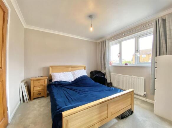 3 bed Semi-Detached for sale Image 11