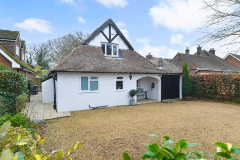 Guildford Road, Cranleigh, GU6