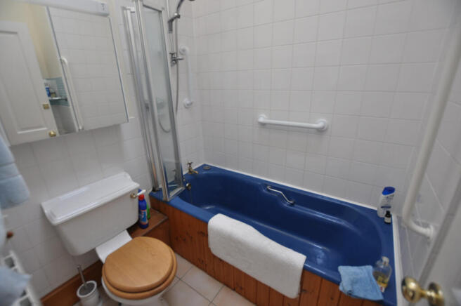 Photo 16