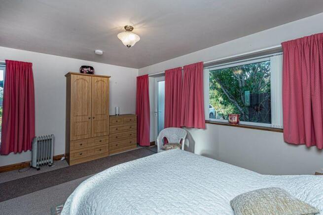 ANNEXE BEDROOM 
