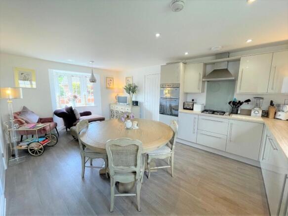 Kitchen Diner