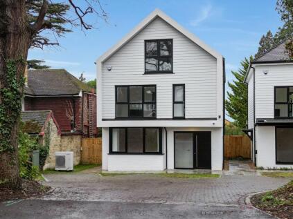 5 bed detached - Mountview Road, Esher, KT10 image 25