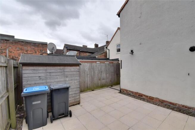 3 bed Terraced for sale Image 12