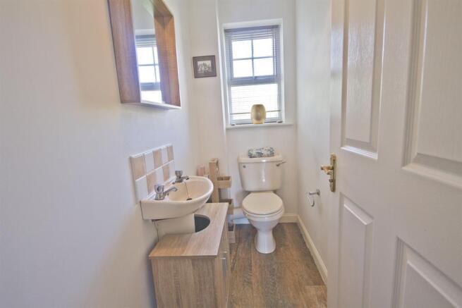 Ground floor Wc