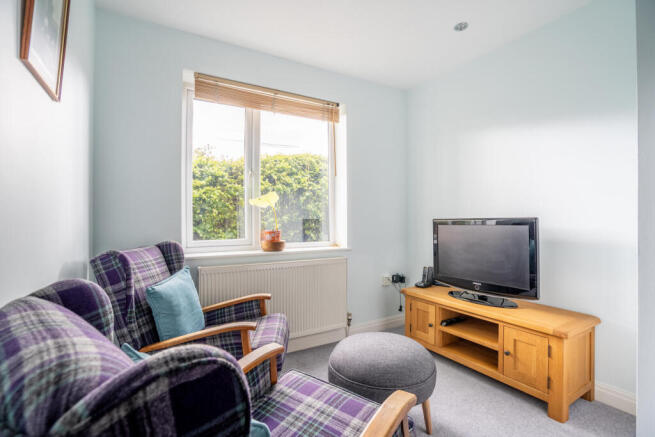 4 bed Detached for sale Image 5