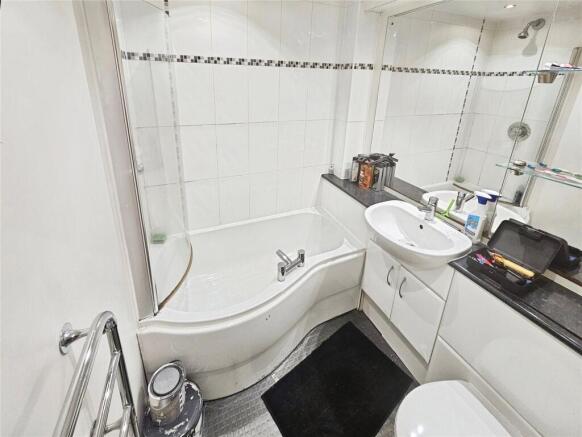 Open Plan Iving Roo