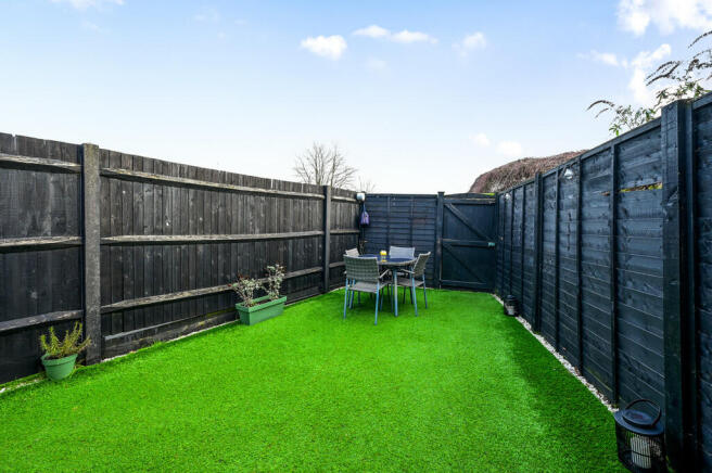 1B Myrtle Drive (...