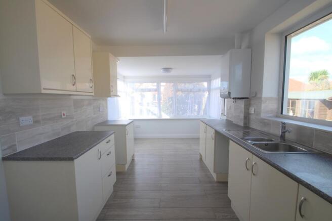Kitchen/Breakfast Ro