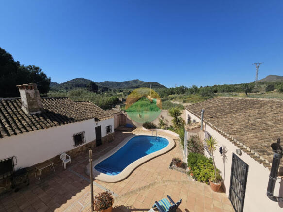 6 Bedroom Country House For Sale-PAL12-2