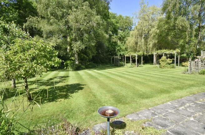 A GARDEN 2.JPG