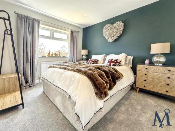 Devana Avenue, Coalville photo 3