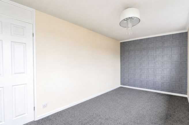 2 bed Terraced to rent Image 9