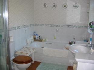 Bath/Shower Room