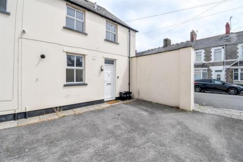 Palmer Street, Barry