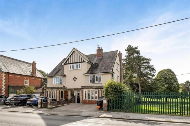 The Croft, Malmesbury Road