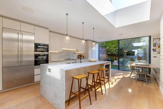 Kitchen 1