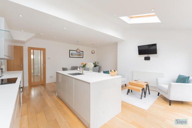 Stylish Kitchen/Diner