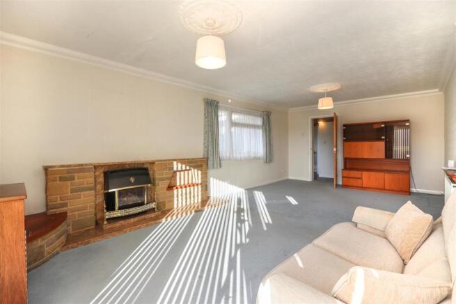 Living Room.jpg