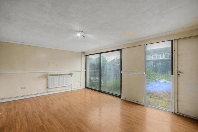 31 Bell Farm Avenue, Dagenham, Essex, RM10 7AT