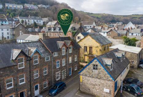 Cavendish Place, Lynton