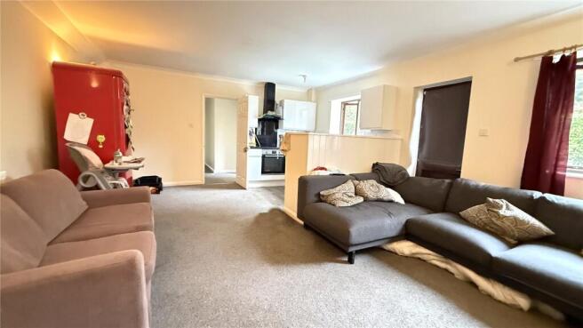 Sitting Room/Kitchen