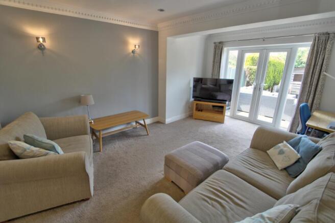 Lounge A