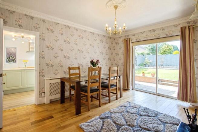 3 bed Detached for sale Image 11