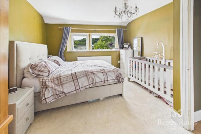 2 bed Semi-Detached for sale Image 11