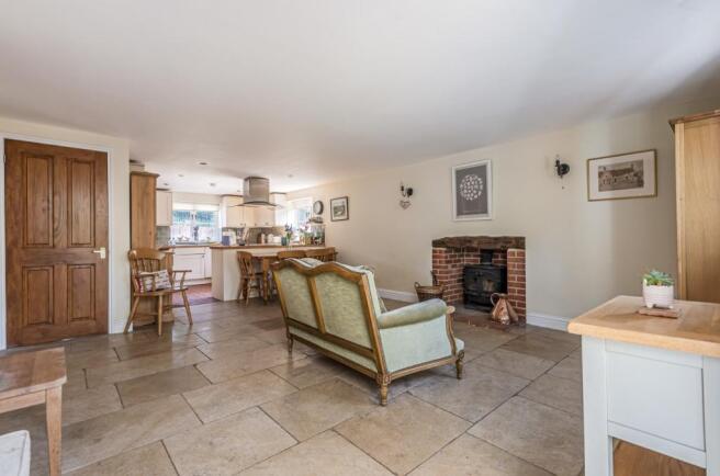 Living/Kitchen