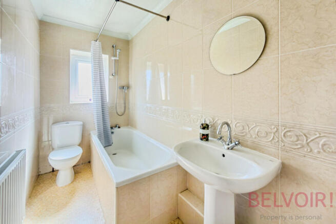 2 bed Terraced for sale Image 10
