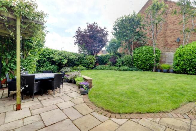 31. Garden 5