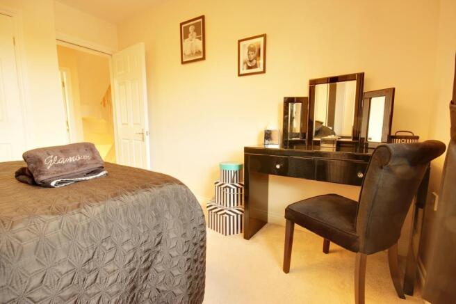 Bedroom 5 (Double)