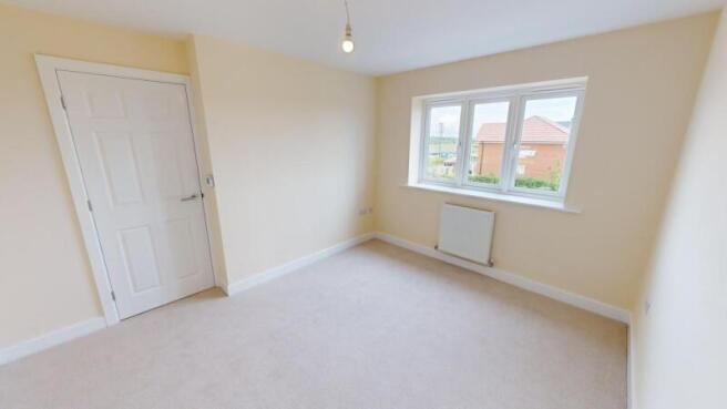 3 bed Semi-Detached to rent Image 8