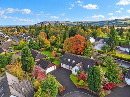 Colt Gardens, Auchterarder