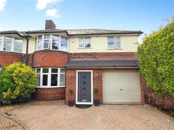 4 bed Semi-Detached for sale Image 9