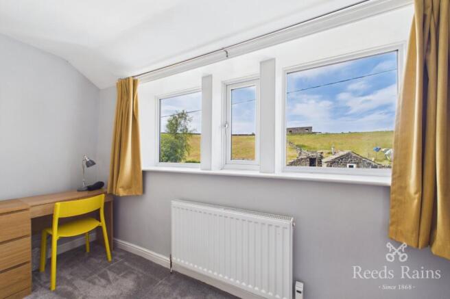 2 bed Terraced for sale Image 11