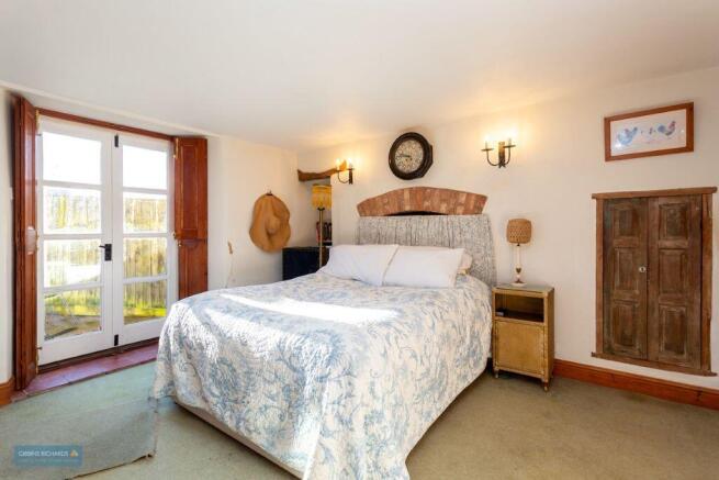 Pond Cottage - Sitting Room / Bedroom