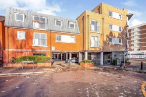 Flat 8, 1 Cassio Apartments, Malden Road, Watford WD17 4EJ