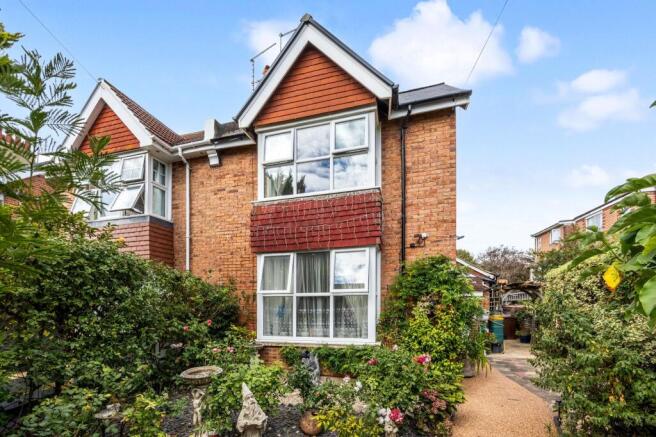 St. Leonards Avenue, Hove, BN3 photo 4