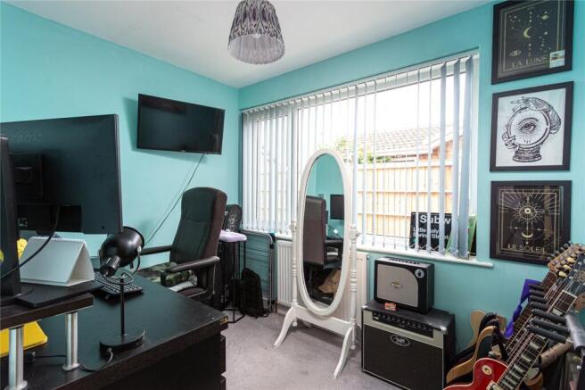 3 bed Bungalow for sale Image 9