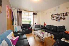 17, Walmsley Road, Hyde Park, Leeds LS6 1NG