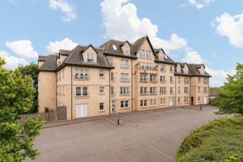 Flat 36, 141a Marina Road