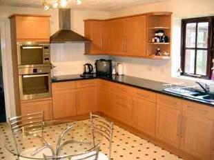 Kitchen/ Breakfast Room