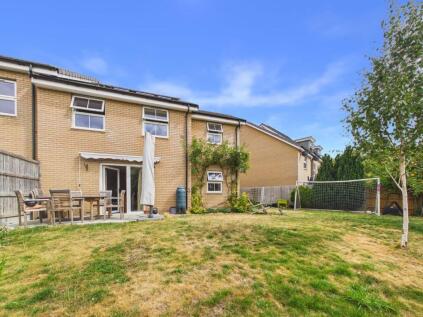 Tynan Close, Royston, SG8