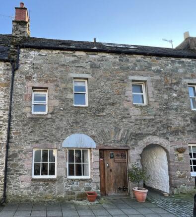 Ironstones, 70 High Street, Kirkcudbright - Willia
