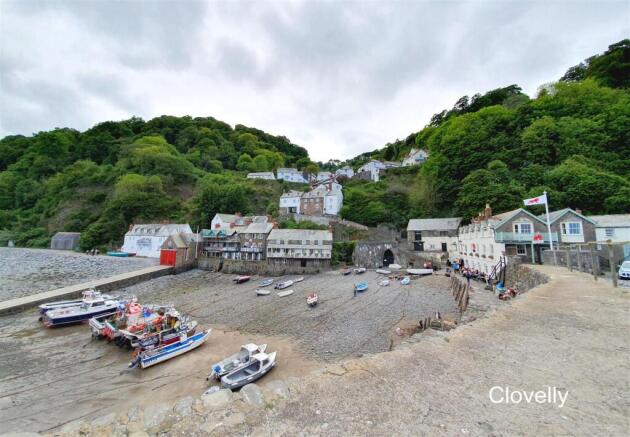 CLOVELLY.jpg