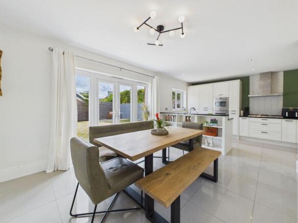 Kitchen/Dining Room
