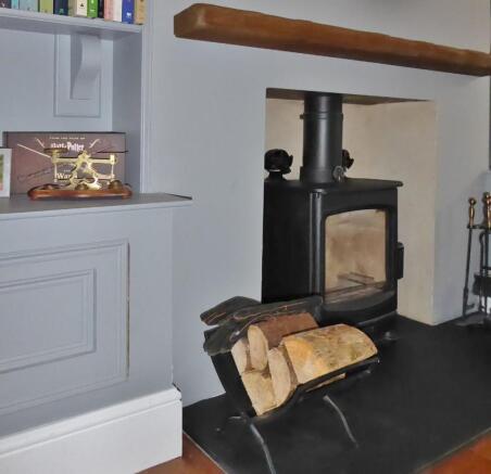 log burner-cr.jpg